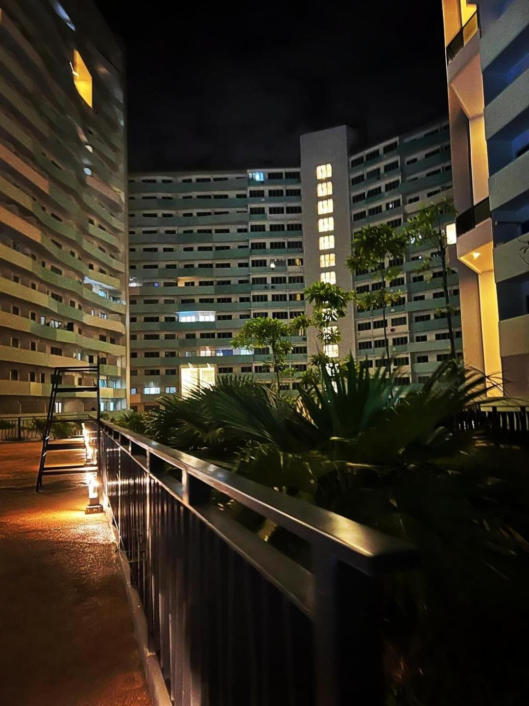 كويزون سيتي Acellyne'S Suites At The Residences At Commonwealth By Century المظهر الخارجي الصورة